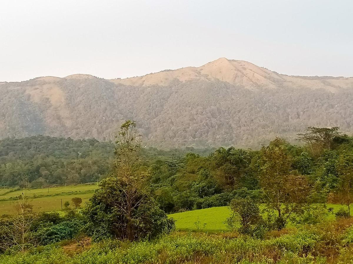 Camp Nishani Bhāgamandala Kültér fotó